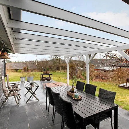 Charming Renovated House In Beautiful And Peaceful Surroundings