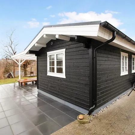 Charming Renovated House In Beautiful And Peaceful Surroundings بيت للعطل إيبلتوفت